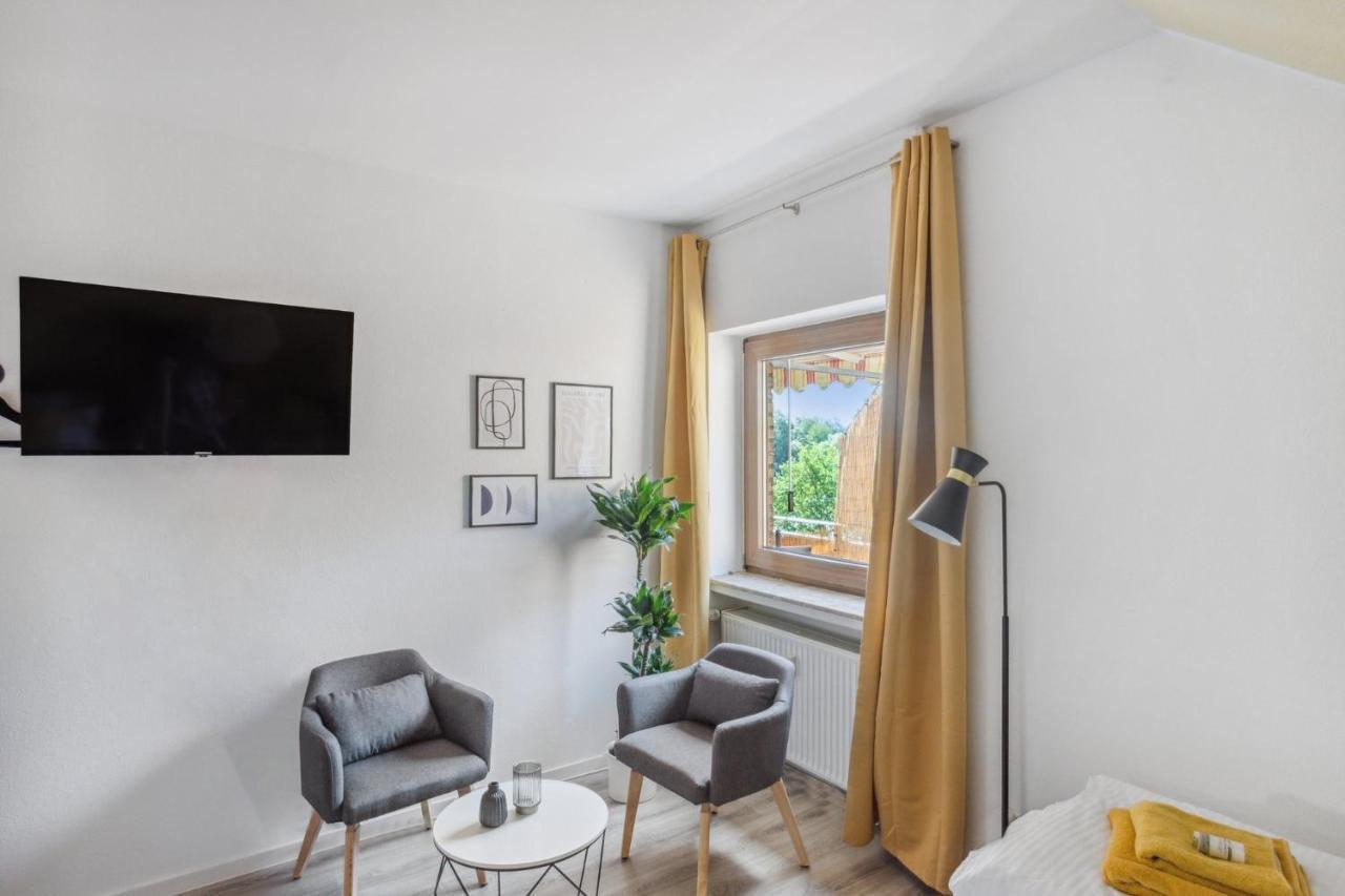 Charysma - Weserufer, Stylish, Schlafzimmer Mit Smart-Tv, 2 Parkplaetze Hamelin Exterior photo